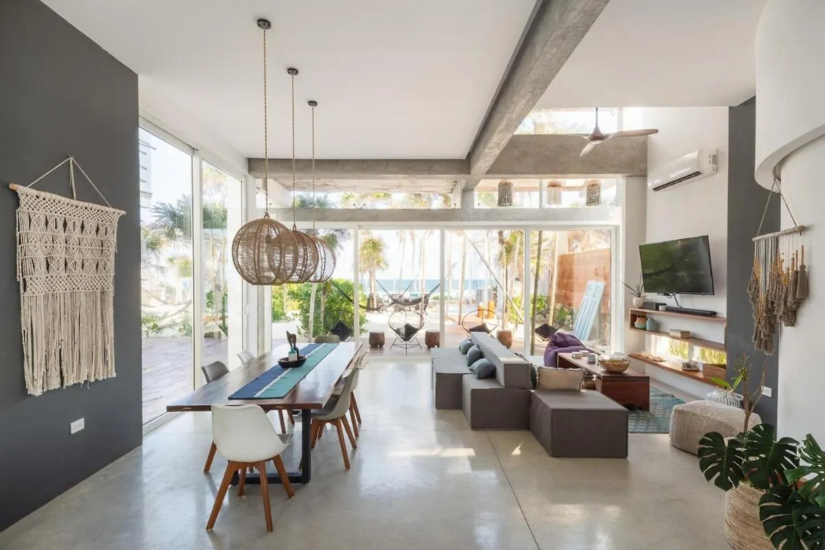 Villa Luxury Oceanfront Estate With Pool, Staff, Sleeps 24 Tulum
