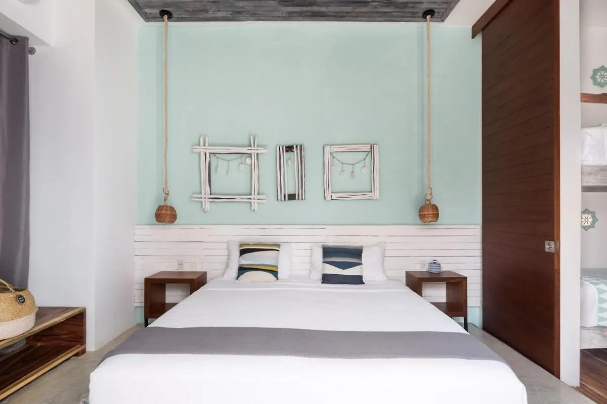 Villa Luxury Oceanfront Estate With Pool, Staff, Sleeps 24 Tulum