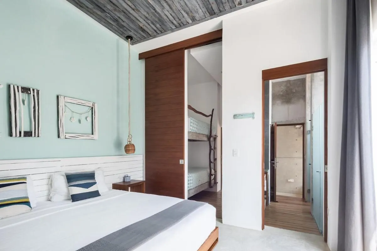 Villa Luxury Oceanfront Estate With Pool, Staff, Sleeps 24 Tulum México