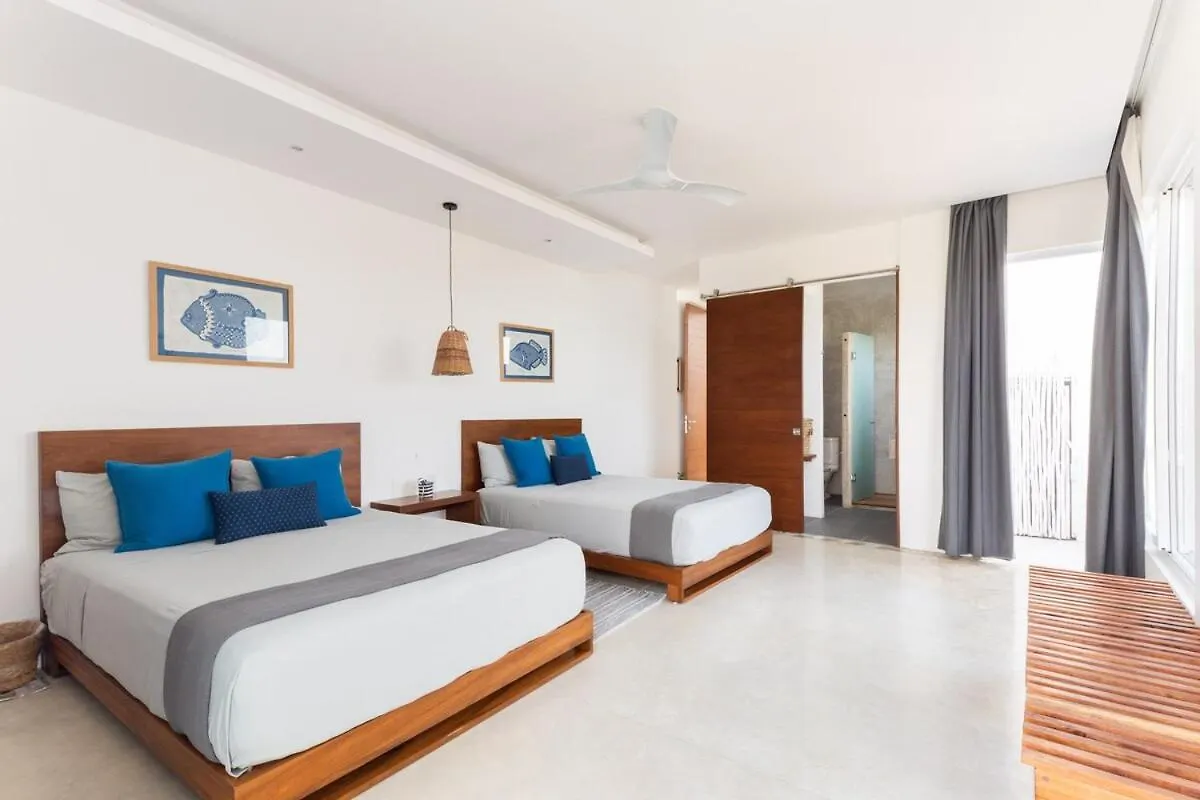 Villa Luxury Oceanfront Estate With Pool, Staff, Sleeps 24 Tulum México